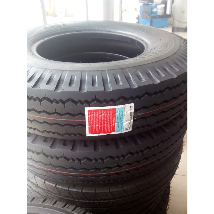 Ban Luar Bridgestone 750 16 MRN truk double