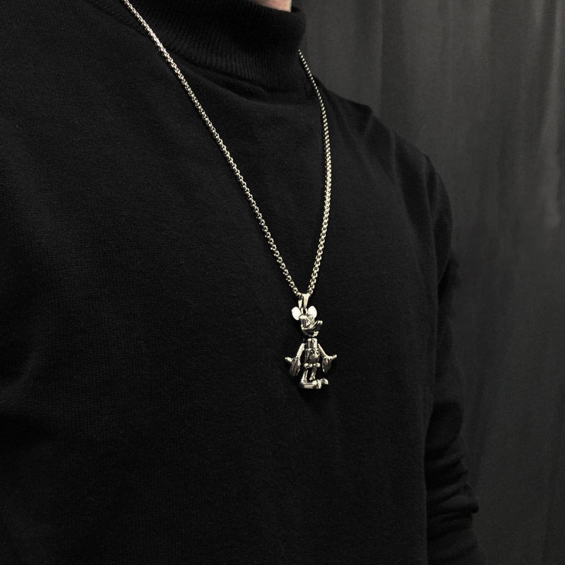 Kalung Rantai Panjang Liontin Mickey Mouse Gaya retro hip hop Eropa Amerika Untuk Wanita