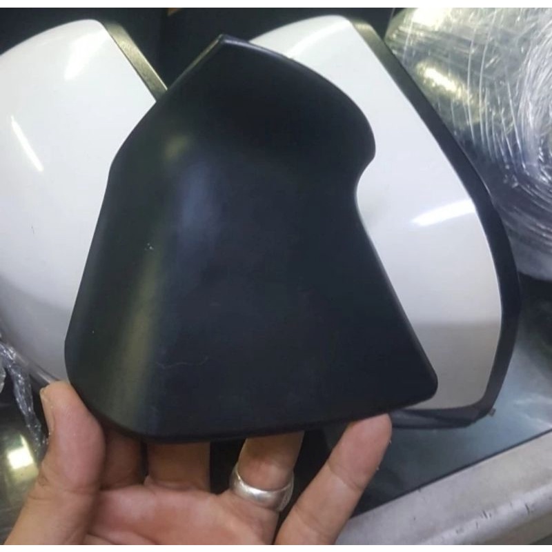 Tutup kaki spion Toyota Sienta