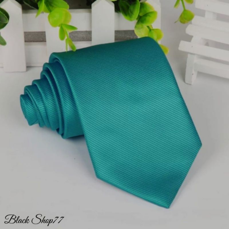 Dasi Pria Dasi Panjang Salur Halus Hijau Tosca 3 Inchi 8 Cm