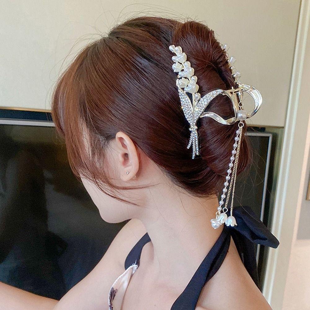 Needway  Padi Bunga Rambut Cakar Jepit Rambut Elegan Fashion Mutiara Untuk Gadis Ponytail Holder Hiasan Kepala Berlian Untuk Wanita Gaya Korea Hair Clip