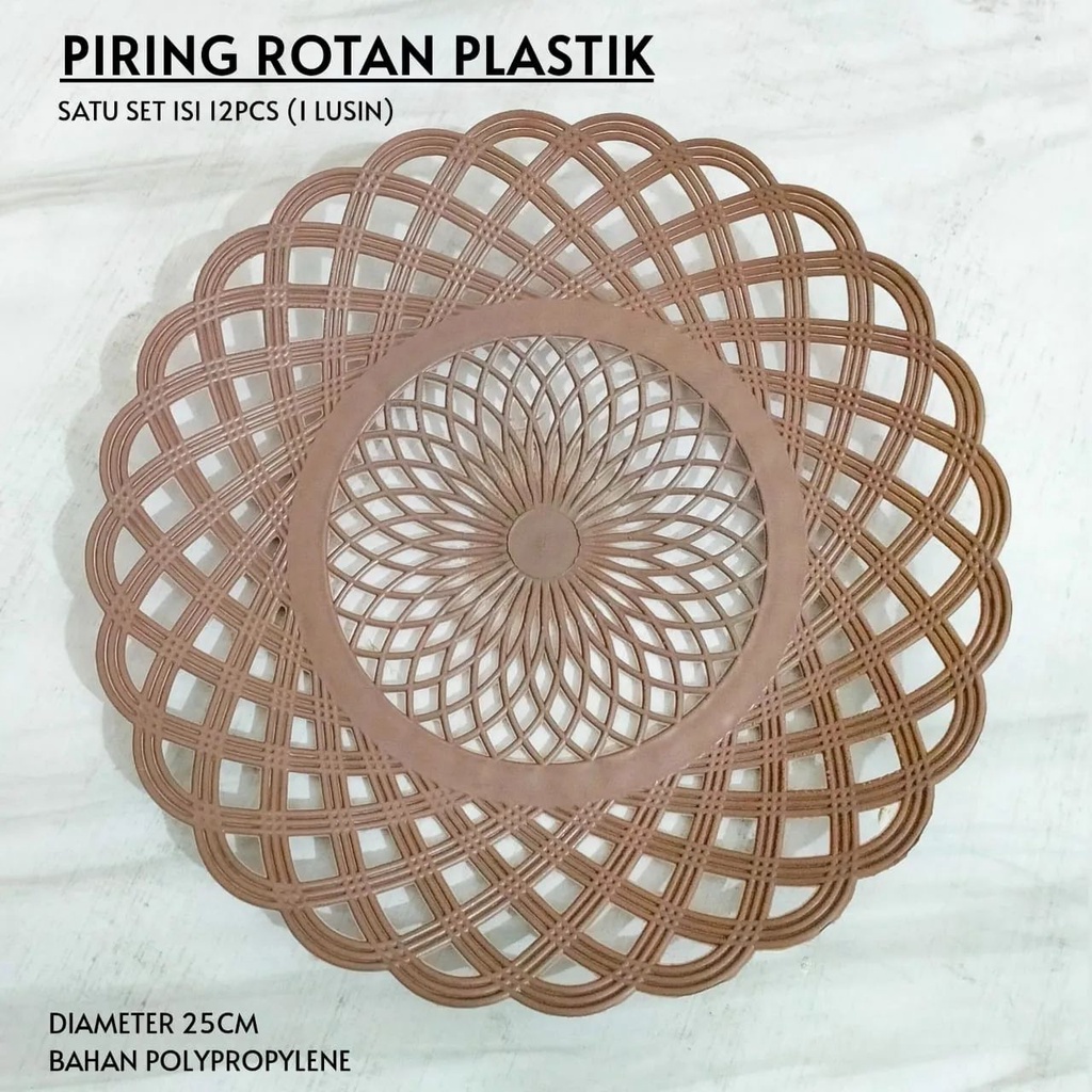 1 Lusin Piring Rotan Plastik Anyam/Piring Rotan Plastik