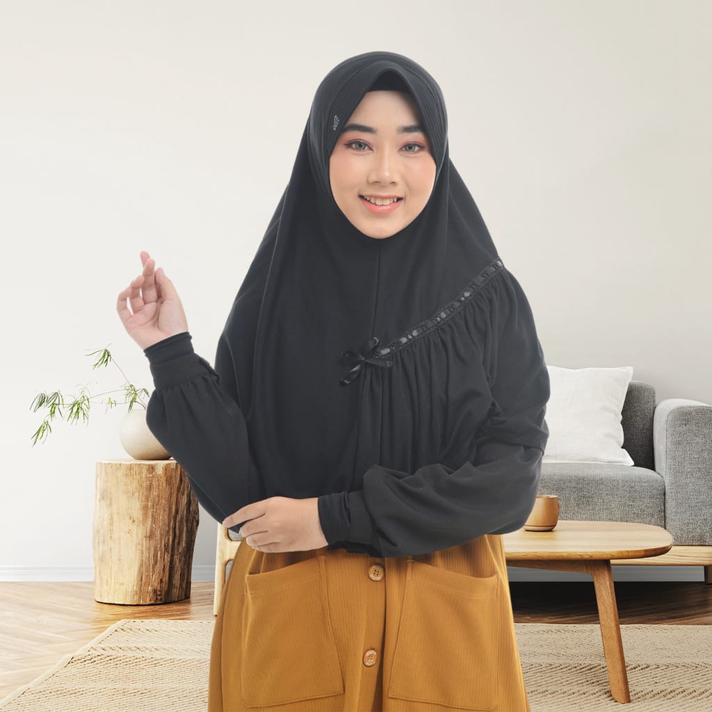 Rabbani Kerudung Amira, Jilbab Instat dengan Aksen Pita Serut atau Ruffle Bagian Depan