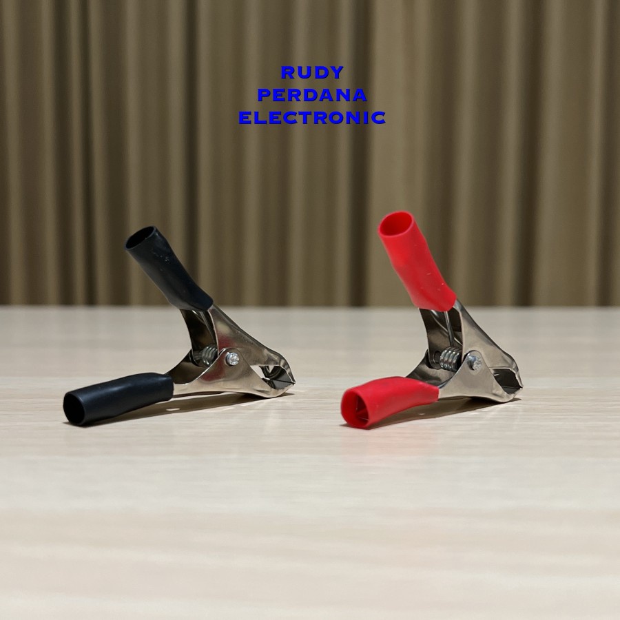 ACCU CLIP JEPIT AKI STAINLESS STEEL BESI TAHAN KARAT MEDIUM SEDANG 5.5CM 5.5 CM 30A 30 AMPERE