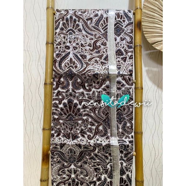 Kain Pengantin Prada (Isi 2) + Blangkon / Motif Pisang Bali Putih