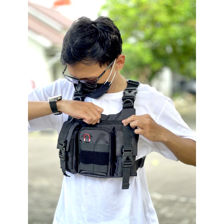 Tas Dada Pria NR-59 Three Pocket V9 Black Edition