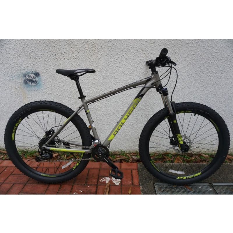 premier 5 polygon size M  bekas