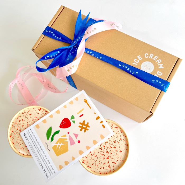 

[COD] Manatea Happiness Giftbox/Hamper (2 Pints Included)