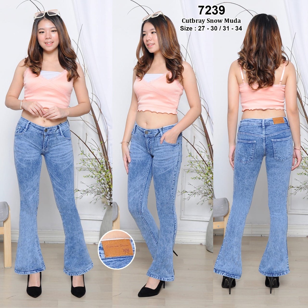 Celana Panjang Jeans Wanita Cutbray 27 28 29 30 31 32 33 34 35 36 37 38 Bisa Bayar Ditempat(COD)