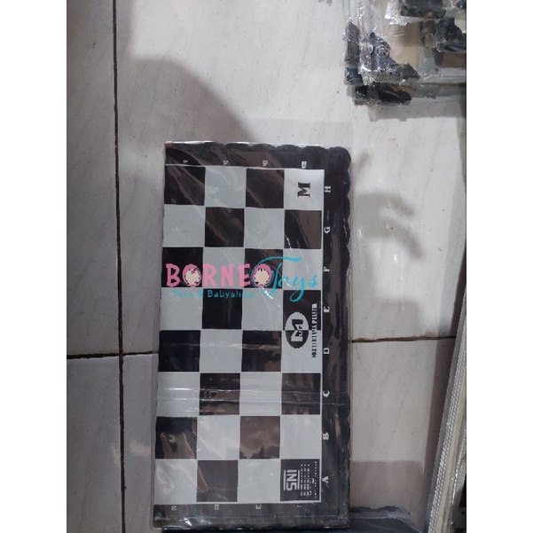 MAINAN PAPAN CATUR UKURAN M DAN XL PAPAN ASLI CHESS BOARD UK M &amp; XL