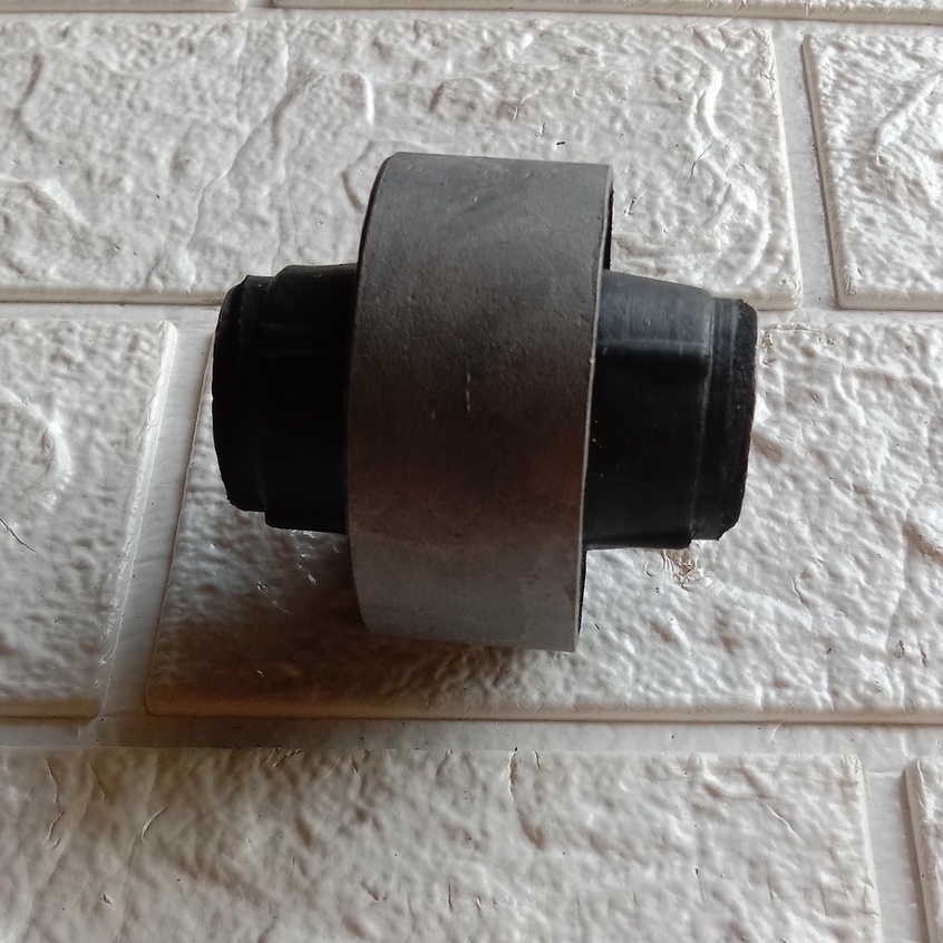 Bushing Lower Arm Depan Geely Panda, Geely LC Cross