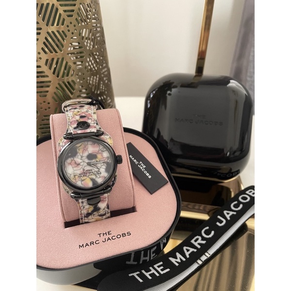 Jam Tangan Marc Jacobs The Cuff Multi Color Watch By MJ