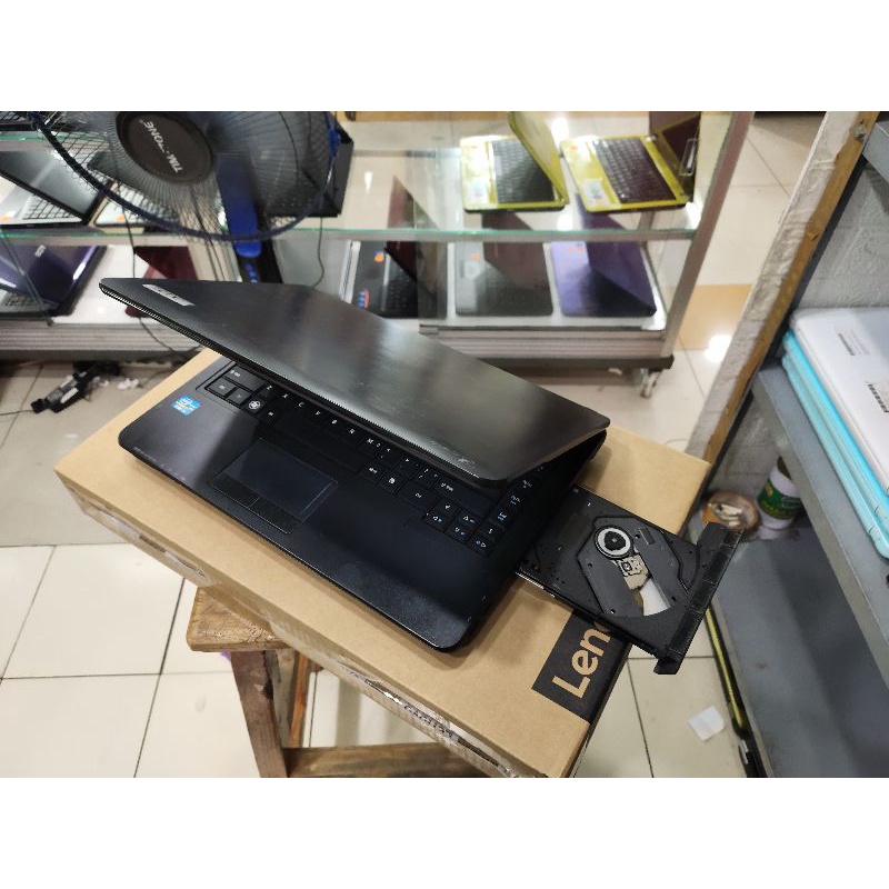 Laptop Acer AMD A8 RAM 8GB SSD 128GB Cocok desain edit video edit foto dan siap pakai windows 10