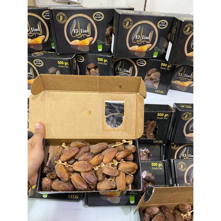 Kurma Tunisia Tangkai 1kg// Tangkai kemasan  dus (exp 2024 )
