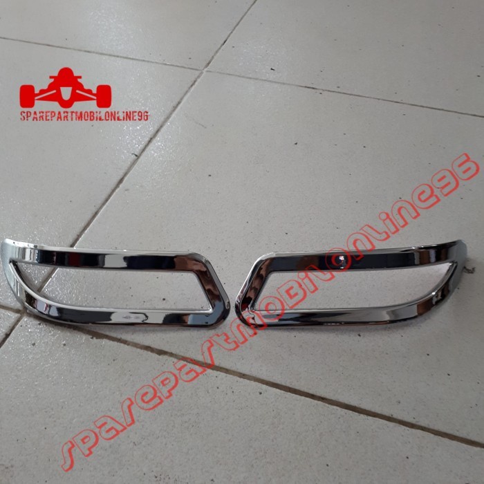 List Reflektor Bumper Belakang Grand Avanza Xenia 2016 Chrome JSL