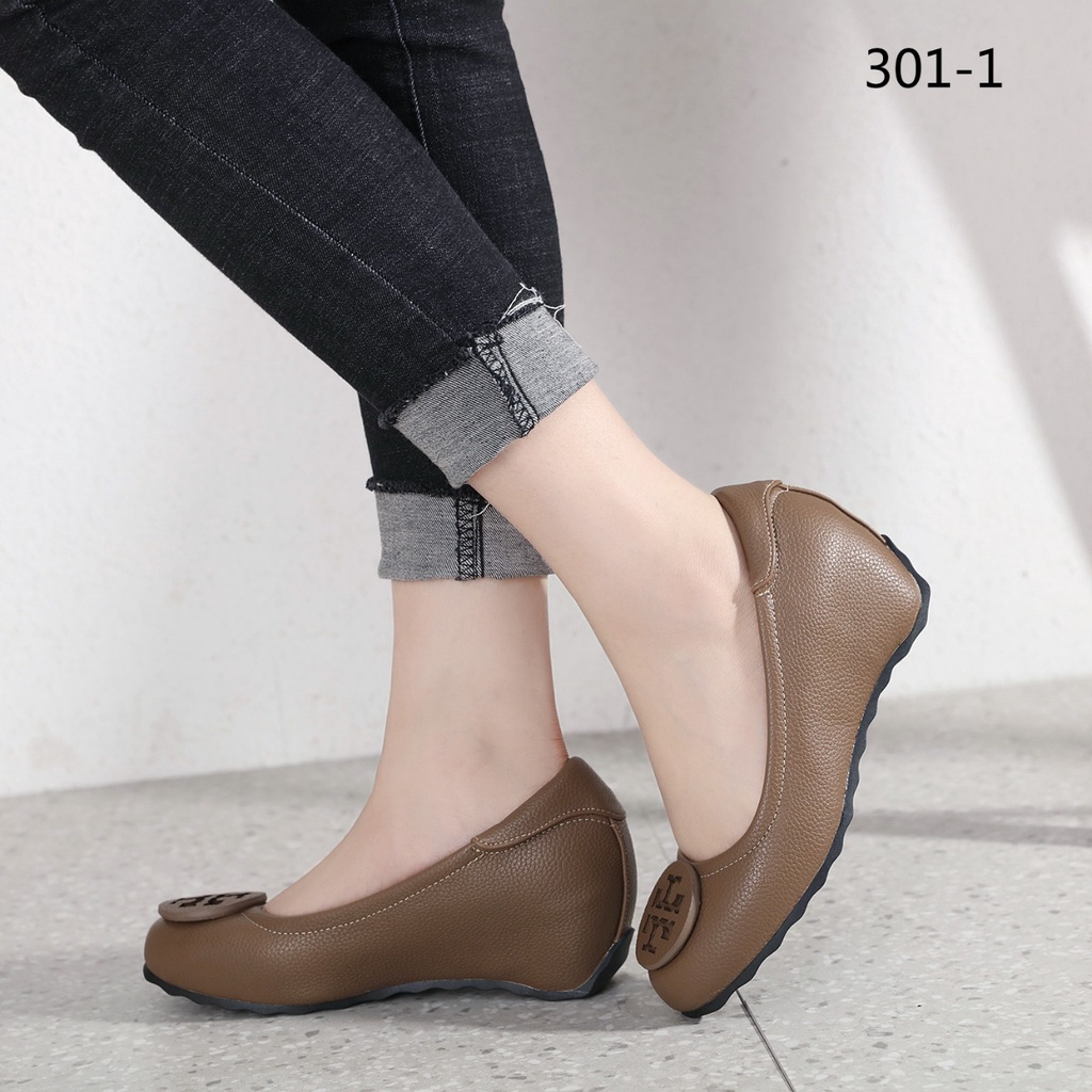 TB  Togo Leather Wedges Shoes 301-1