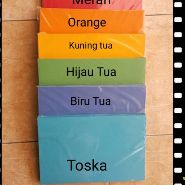 

US195 Kertas Bc Manila merah/orange/kuning/hijau/coklat/toska 160gsm A2,A3,A4,A5,A6,F4 ₮