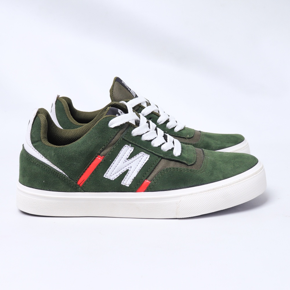 SEPATU PRIA SKATEBOARDING SNEAKERS CASUAL KETS SPORT PREMIUM IMPORT BNIB ARMY