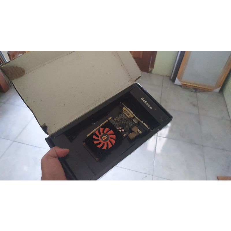 VGA DA gt430 ddr3 2gb minus