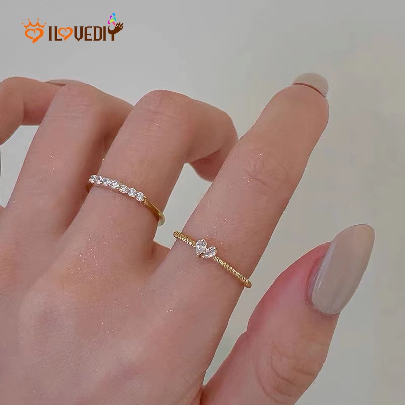 2pcs / Set Cincin Model Terbuka Adjustable Desain Hati Bahan Zirkon Warna Emas Untuk Wanita