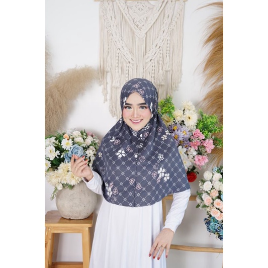 Hijab/Jilbab/Kerudung/bergo Maryam Sheila Dior Silk AmalStore_