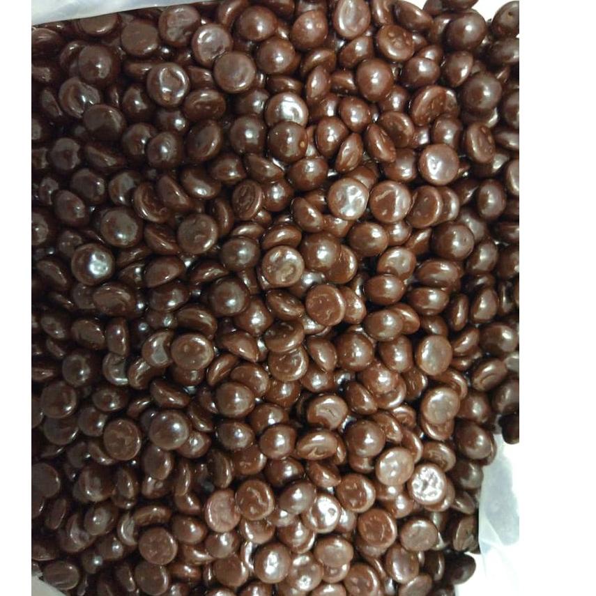 

Produk Terbatas--Choco chip 1kg / Chocochip / Chocochips LAGIE gepeng 1 kg COKLAT 1/2 BULAT