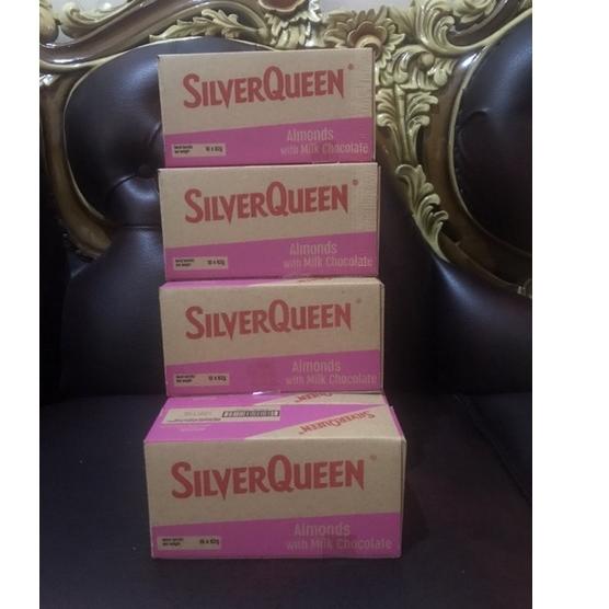 

STAR BRANDS Silverqueen 58gram Almond buruan