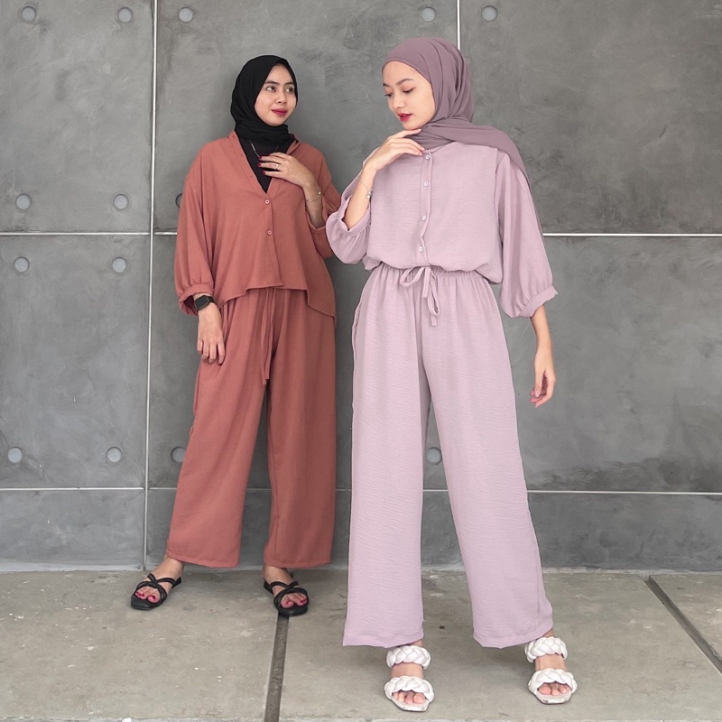 ZASKIYA - ONE SET ALEXANDRA / SETELAN KULOT CREPE | OOTD WANITA MUSLIM TERKINI | SETELAN BLOUSE &amp; CELANA KULOT