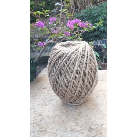 

tali goni 5 mm 8 PLY dengan panjang 100 meter , kualitas bagus dan kuat