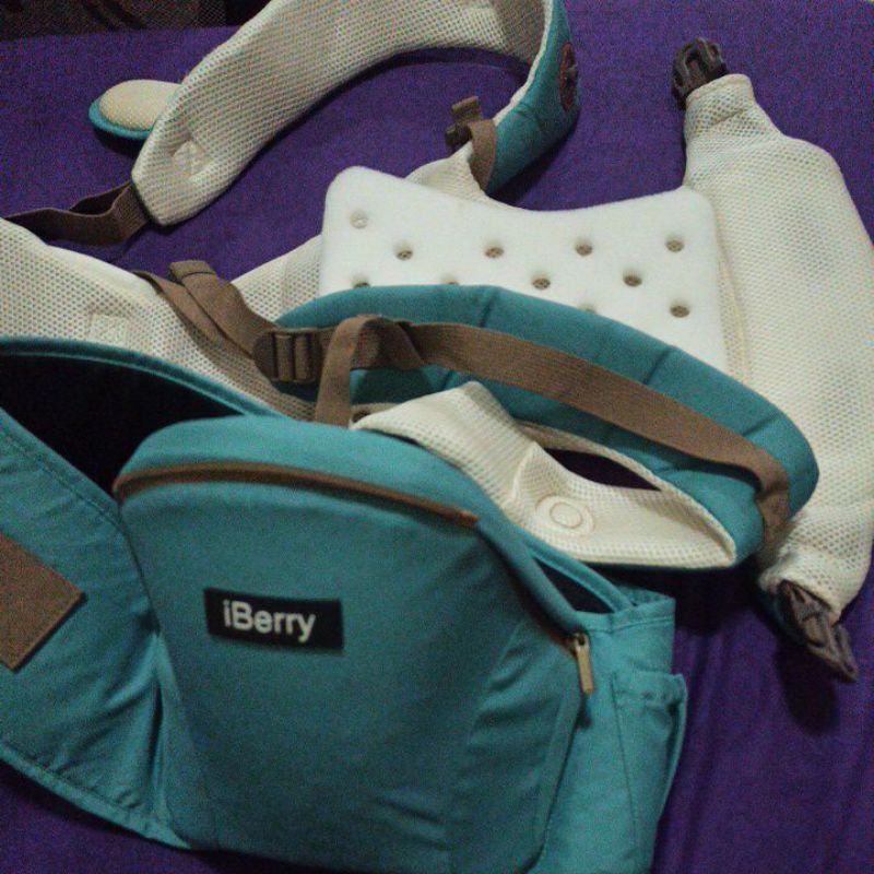 sewa gendongan bayi / baby carrier iBerry