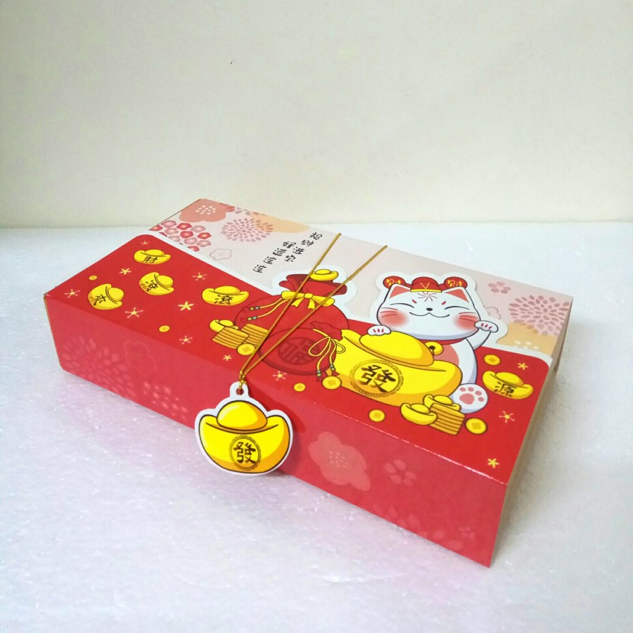 

Box Kylie Chinese New Year Lucky Cat 4pcs