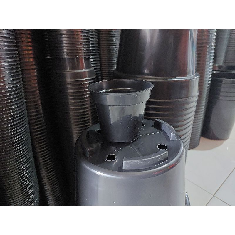 Pot Tanaman/Pot Tanaman Hitam/Pot Tanaman Plastik 8