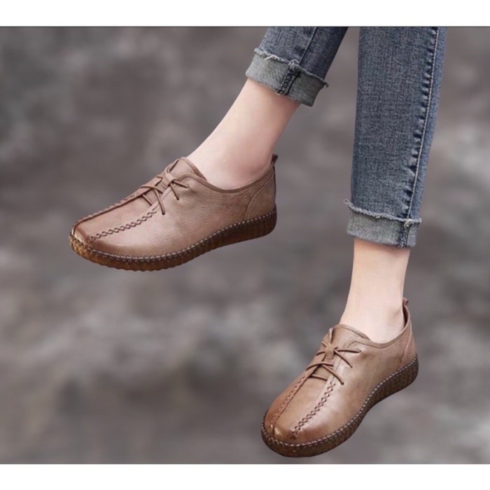 Sepatu wanita ClarksLaceUp kulit asli import