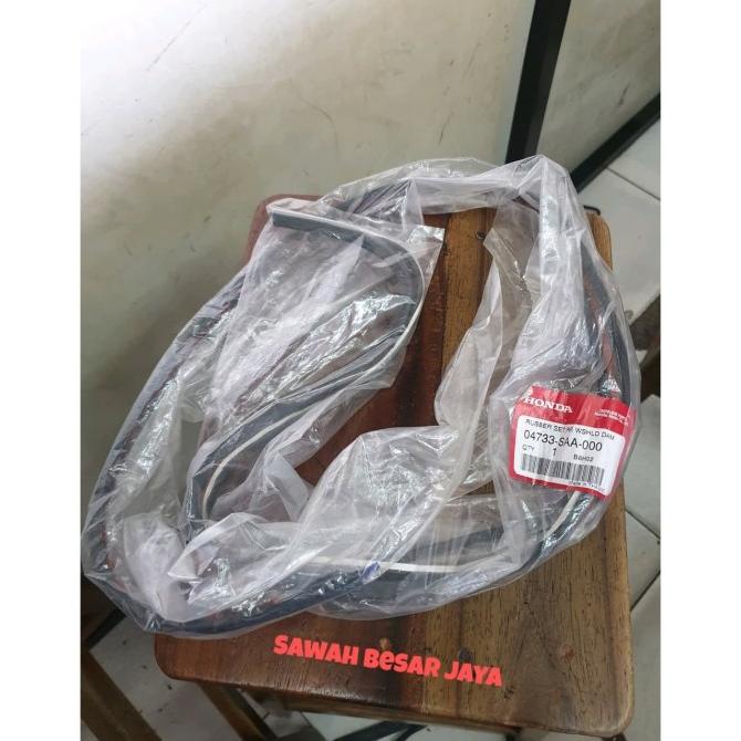 Rubber Set Karet List Lis Kaca Belakang Honda Jazz Gd3 Idsi Vtec