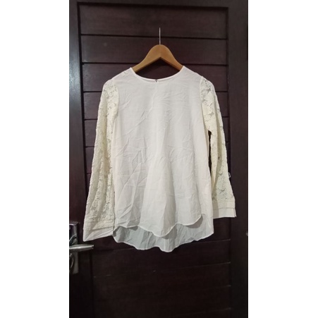 Cheerful blouse preloved 1389.second branded atasan inner wanita