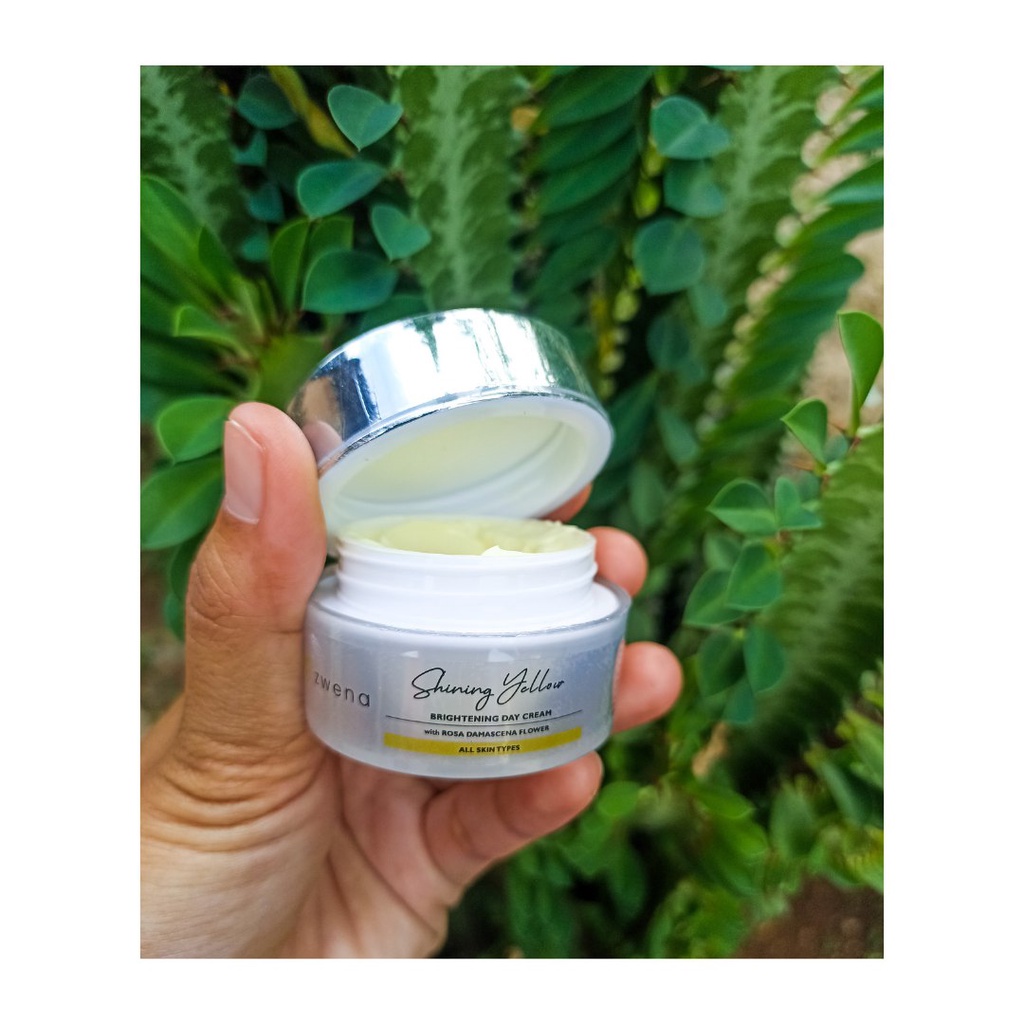 ZWENA Day Cream Shinning Yellow Series with Rosa Damascena Flower Pencerah Muka Pagi Isi 15 Gram Original dan BPOM