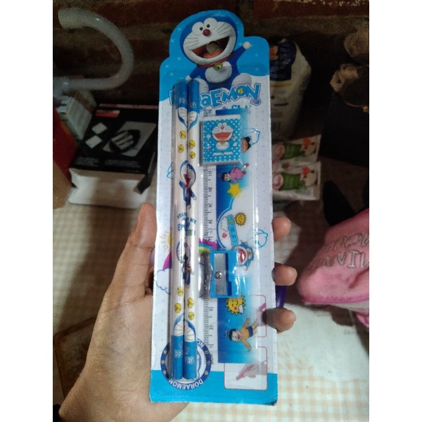 

Set pensil tulis