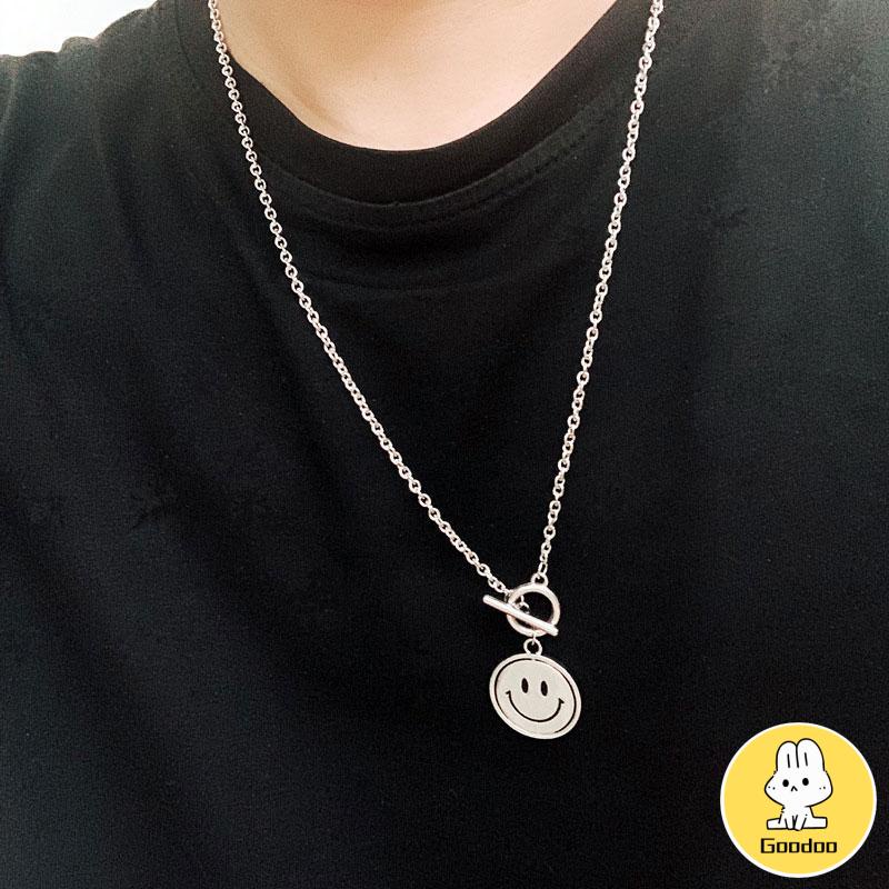 Fashionable Simple Smile Pendant Hip Hop Pria dan Wanita Kalung -Doo