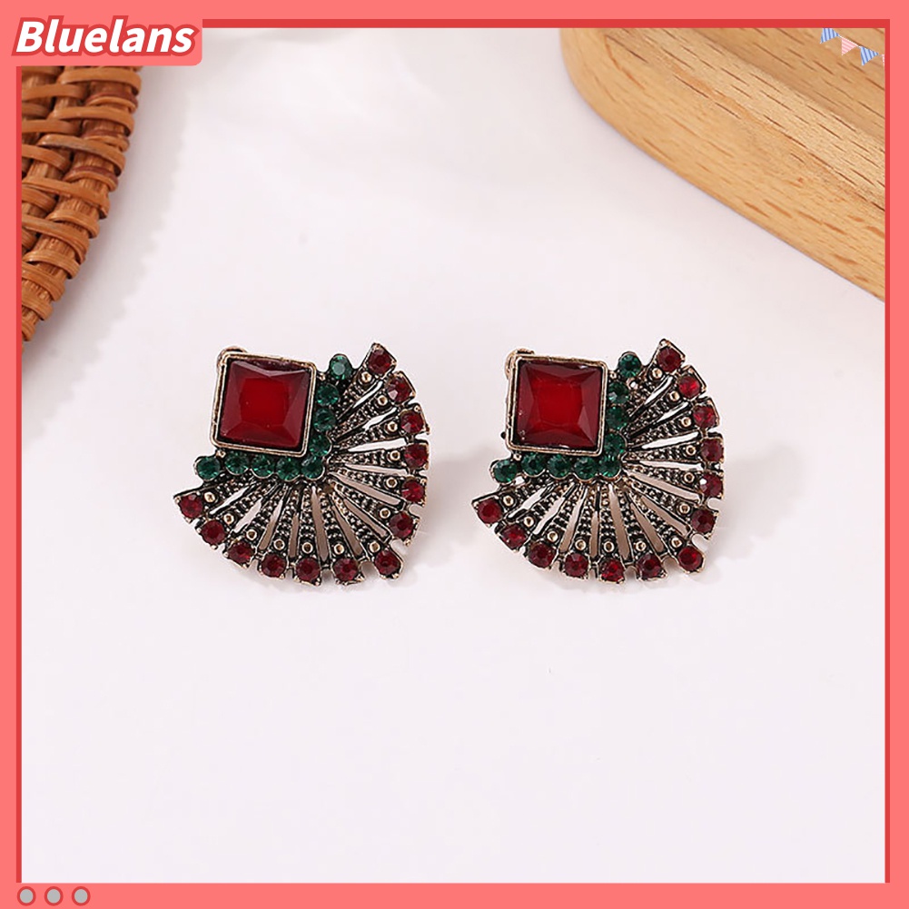 Anting Stud Bentuk Kipas Aksen Berlian Imitasi Gaya Vintage Etnik Bohemian Untuk Wanita