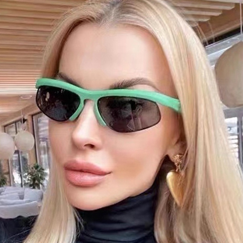 Kacamata Hitam Pria / Wanita Model Punk Frame Setengah Untuk Bersepeda