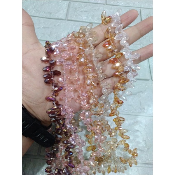 Permata kristal tetes | mote kristal |
