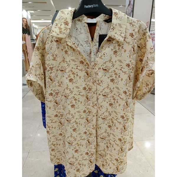 The Executive Kemeja