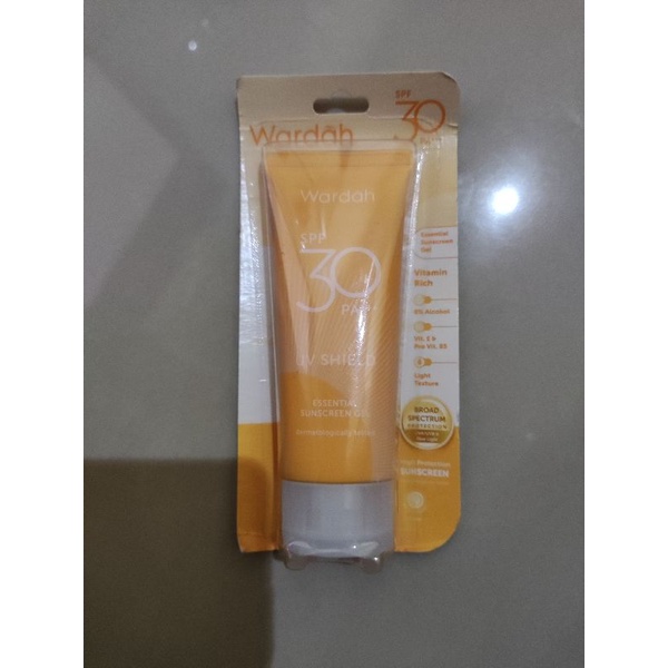 [NEW] Sunscreen Wardah SPF 30 PA +++ ORI S0C0 ss wajah UV shield