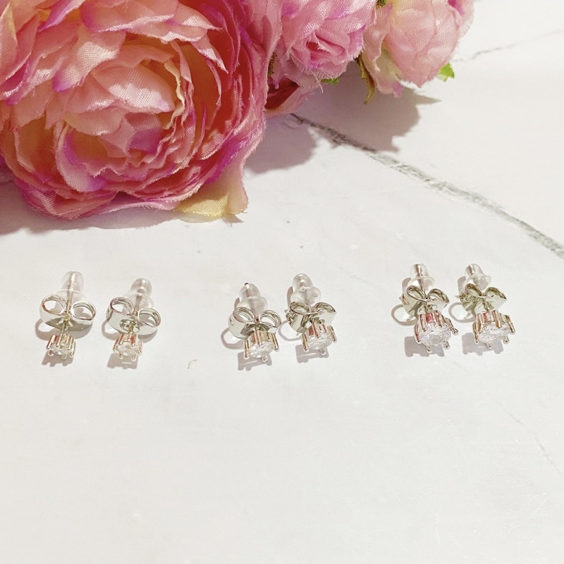 Anting Bayi / Balita / Anak ABG / Dewasa Titanium Nagita Stud Swarovski Model Tusuk