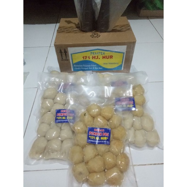 

Pempek vegetarian (cuko non b. putih)