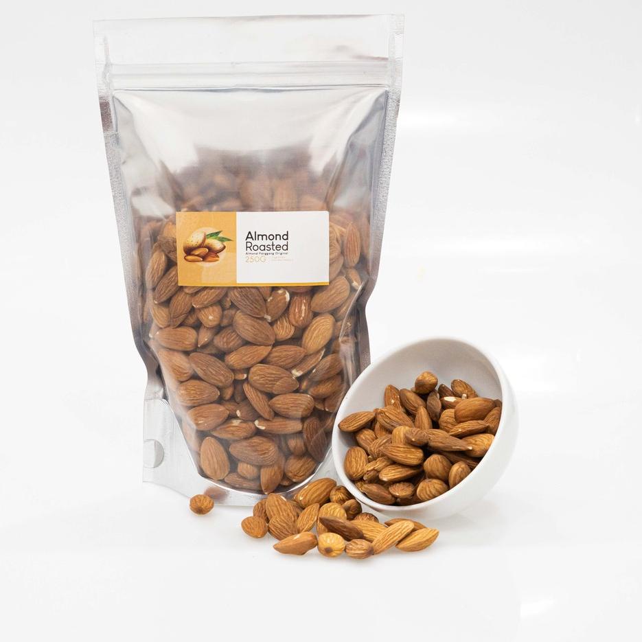

Roasted Almond Kupas 500 gr | Kacang Almond Kupas Panggang Original grosir