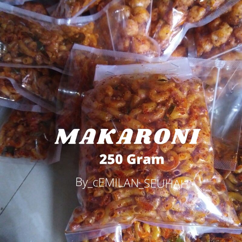 Makaroni Pedas Daun Jeruk Isi 250 Gram