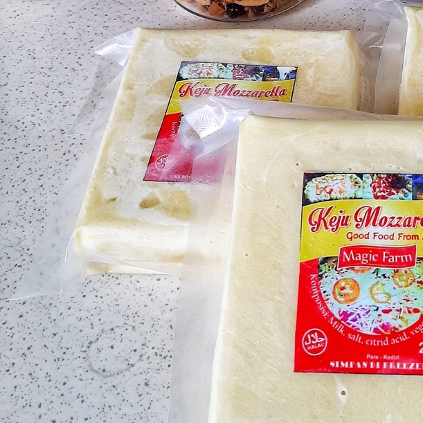 Keju mozarella 200gr