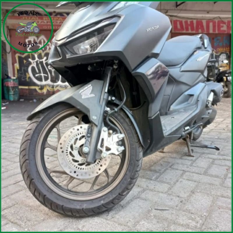 Sambungan spakbor depan VARIO 160 PNP (pro acc motor)