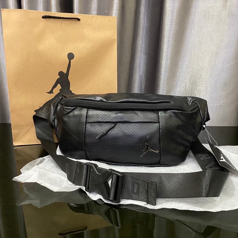 waist bag jordan black gold